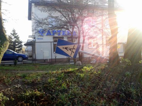 Radom. Przejście dla pieszych zlikwidowane przez MZDiK Radom. Przejście dla pieszych zlikwidowane przez MZDiK