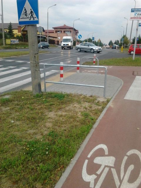Radom. Droga rowerowa na os. Południe Radom. Droga rowerowa na os. Południe