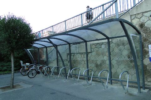 Gyor. Parking rowerowy Gyor. Parking rowerowy