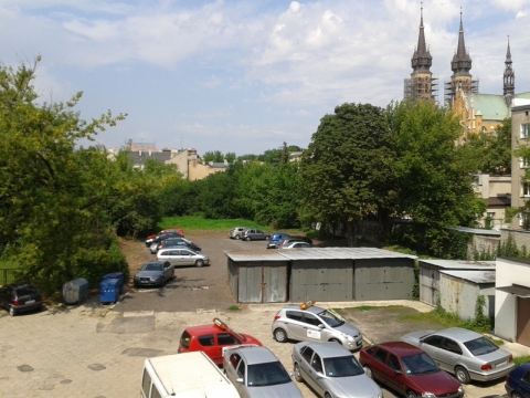 Radom. Nowy przystanek autobusowy na ul. Traugutta Radom. Nowy przystanek autobusowy na ul. Traugutta