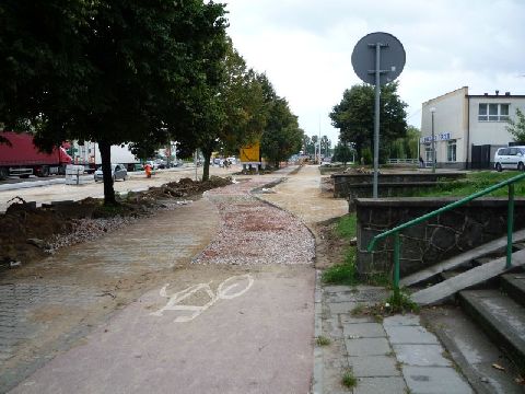Radom. Budowa drogi rowerowej na ulicy 1905 Roku Radom. Budowa drogi rowerowej na ulicy 1905 Roku