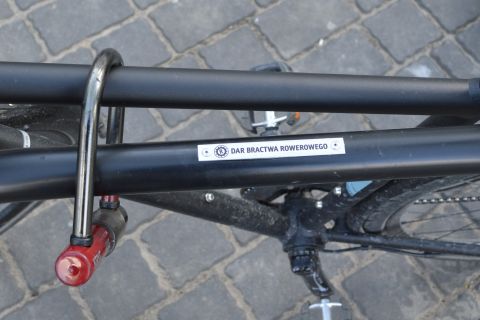 Radom. Stojaki rowerowe, cmentarzrzymskokatolicki, ul. Limanowskiego, cementary bicycle parking rack Radom. Stojaki rowerowe, cmentarzrzymskokatolicki, ul. Limanowskiego, cementary bicycle parking rack