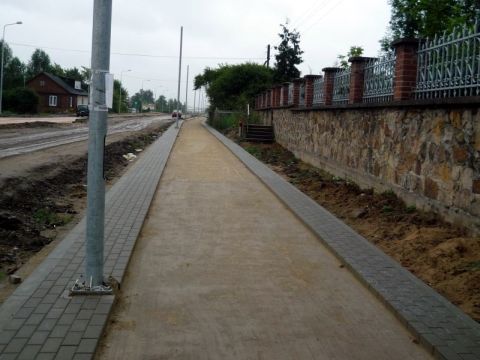 Radom. Ulica Koziecnicka, budowa drogi rowerowej