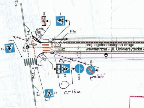 Radom. Ulica Uniwersytecka, fatalny projekt infrastruktury rowerowej Radom. Ulica Uniwersytecka, fatalny projekt infrastruktury rowerowej