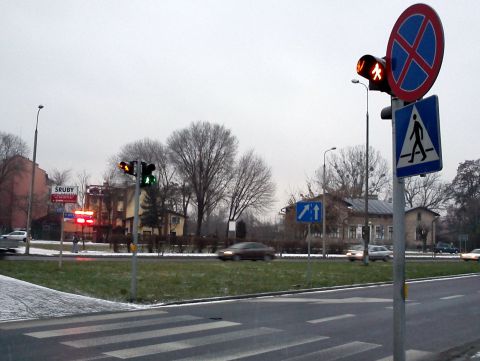 Radom. Sygnał w postaci sylwetki pieszego na skrzyżowanu plac Kotlarza Radom. Sygnał w postaci sylwetki pieszego na skrzyżowanu plac Kotlarza