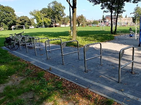 Radom, park Ruzika, rowerem na zkupy