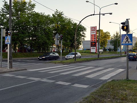 Radom. Nowe sygnalizatory na skrzyżowaniu Poniatowskiego/Traugutta
