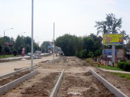 Radom. Budowa drogi rowerowej w ul. Warszawskiej Radom. Budowa drogi rowerowej w ul. Warszawskiej