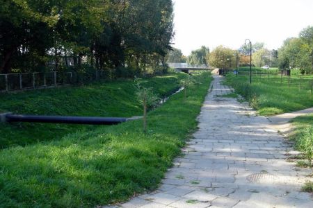 Radom. Koncepcja drogi rowerowej wzdłuż potoku Północnego