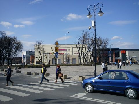 Radom. Plac Jagielloński uwolniony od samochodów Radom. Plac Jagielloński uwolniony od samochodów