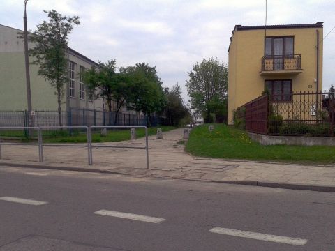 Radom. Ulica Janowiecka, niewidzialna infrastruktura