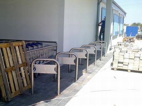 Radom. Stojaki rowerowe, Lidl, bicycle parking rack 1905 Roku