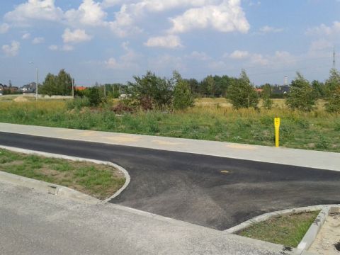 Radom. Ul. Mieszka I budowa asfaltowej drogi rowerowej Radom. Ul. Mieszka I budowa asfaltowej drogi rowerowej