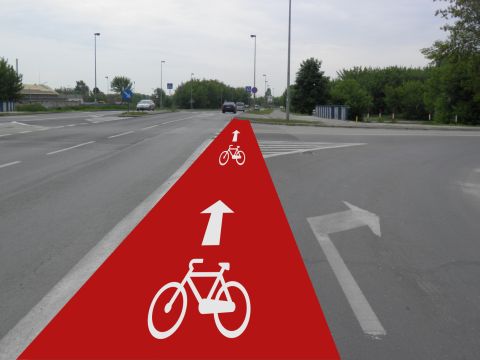 Radom. Ulica Szarych Szeregów wjazd na ciąg pieszo-rowerowy